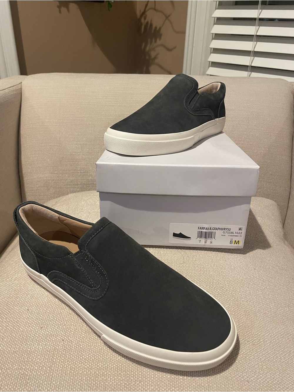 Vince Men's Slip-On Loafer sneakers in Suede Graphite Gray with White Sole